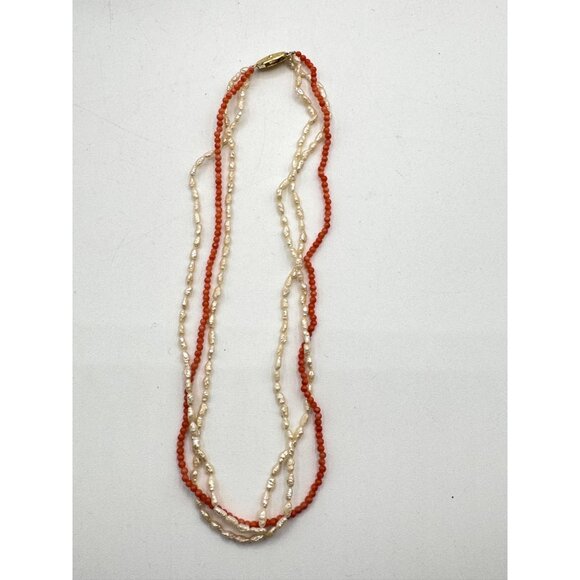 3 Strand Necklace With Coral Beads And Freshwater Pearl Seed Beads Vintage - Picture 4 of 5
